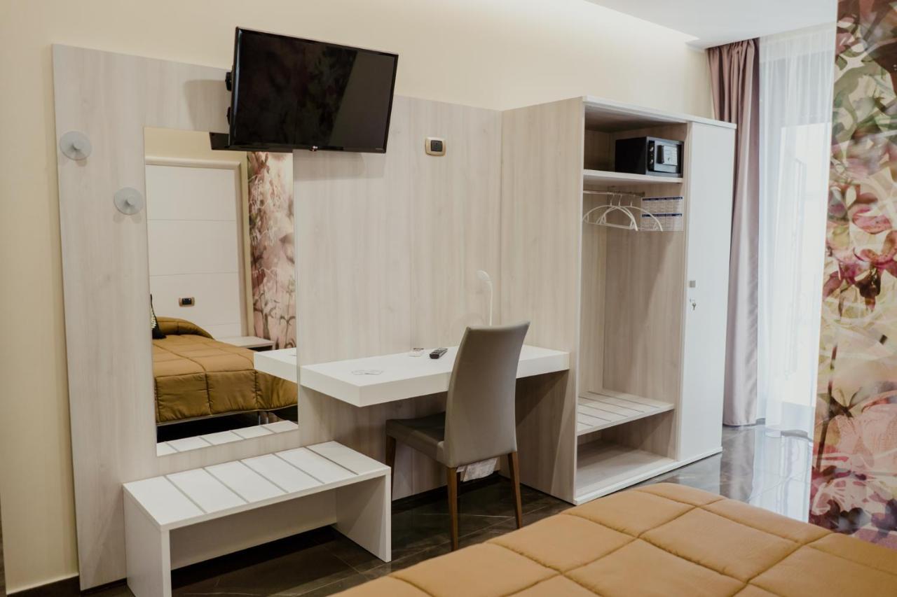 Miryam House Affittacamere Suite E Relax 산세베로 외부 사진